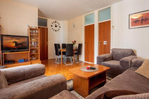 Boka Apartment Solin Exterior foto